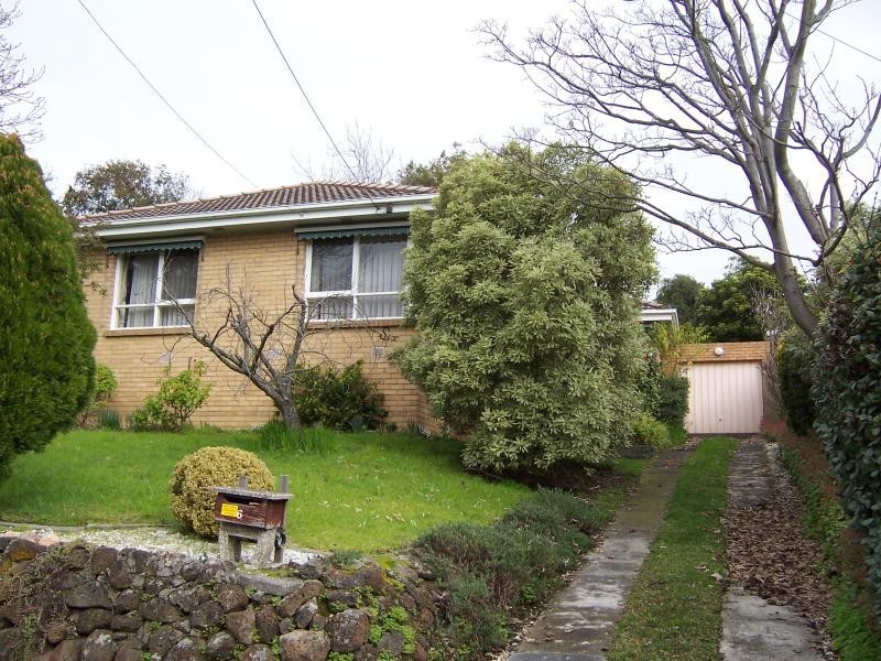 6 Pickford  Street BURWOOD EAST 3151, Burwood East VIC 3151