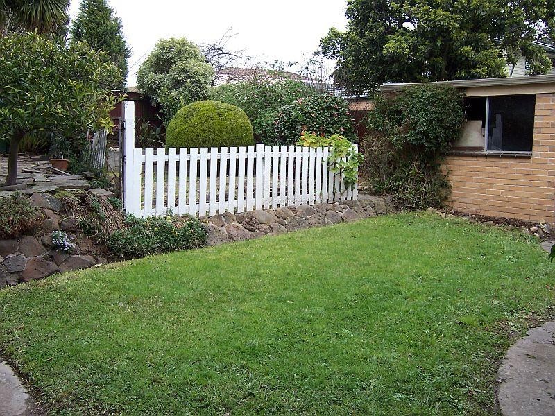 6 Pickford  Street BURWOOD EAST 3151, Burwood East VIC 3151