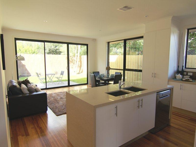 2 Arthur Street BURWOOD EAST 3151, Burwood East VIC 3151