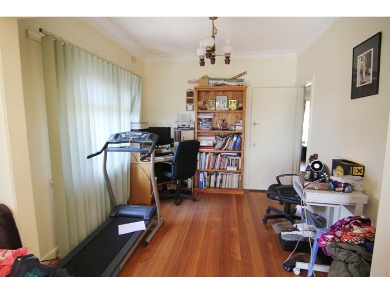 24 Kennedy Street GLEN WAVERLEY 3150, Glen Waverley VIC 3150