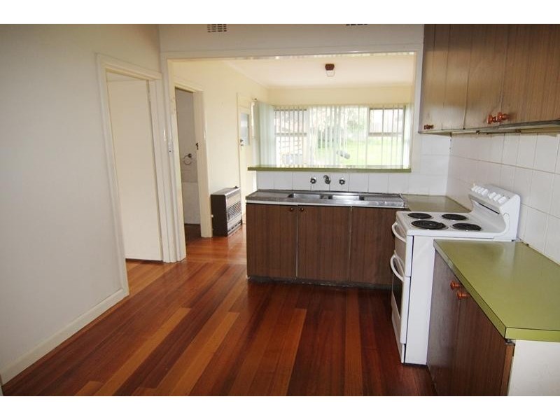 24 Kennedy Street GLEN WAVERLEY 3150, Glen Waverley VIC 3150