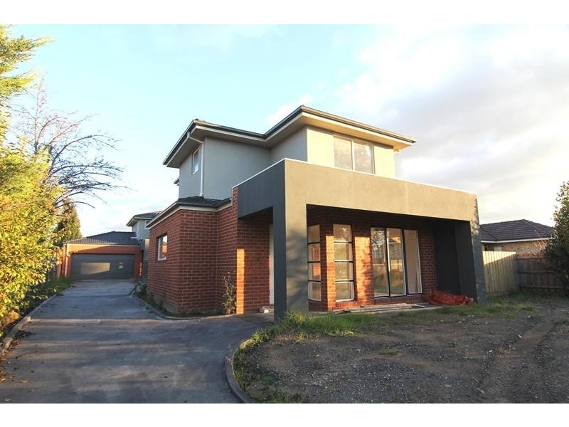 1-2/18 Kurrajong Avenue GLEN WAVERLEY 3150, Glen Waverley VIC 3150