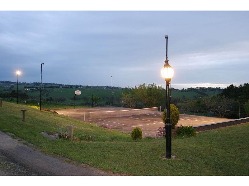 587 Belgrave Hallam Road NARRE WARREN EAST 3804, Narre Warren East VIC 3804