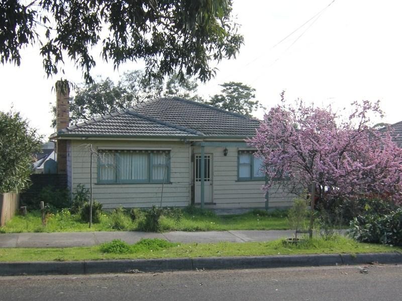 61 Headingley Road MOUNT WAVERLEY 3149, Mount Waverley VIC 3149