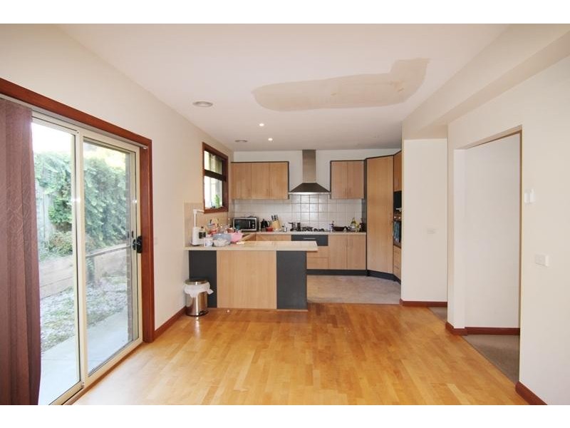 2/17 Mimosa Street GLEN WAVERLEY 3150, Glen Waverley VIC 3150