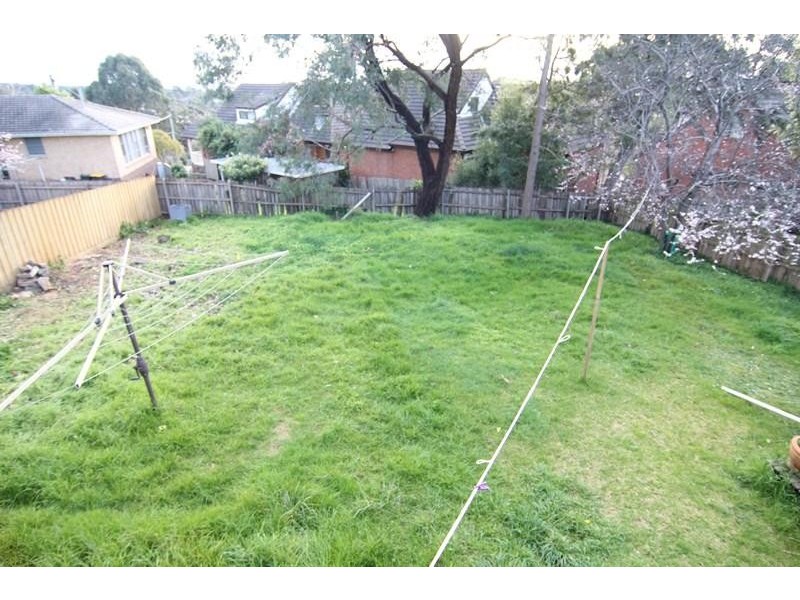 61 Headingley Road MOUNT WAVERLEY 3149, Mount Waverley VIC 3149