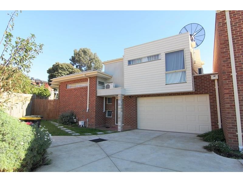 3/11 Aurisch Avenue GLEN WAVERLEY 3150, Glen Waverley VIC 3150