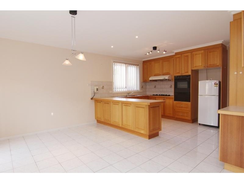 2/20  Orchard  Street GLEN WAVERLEY 3150, Glen Waverley VIC 3150