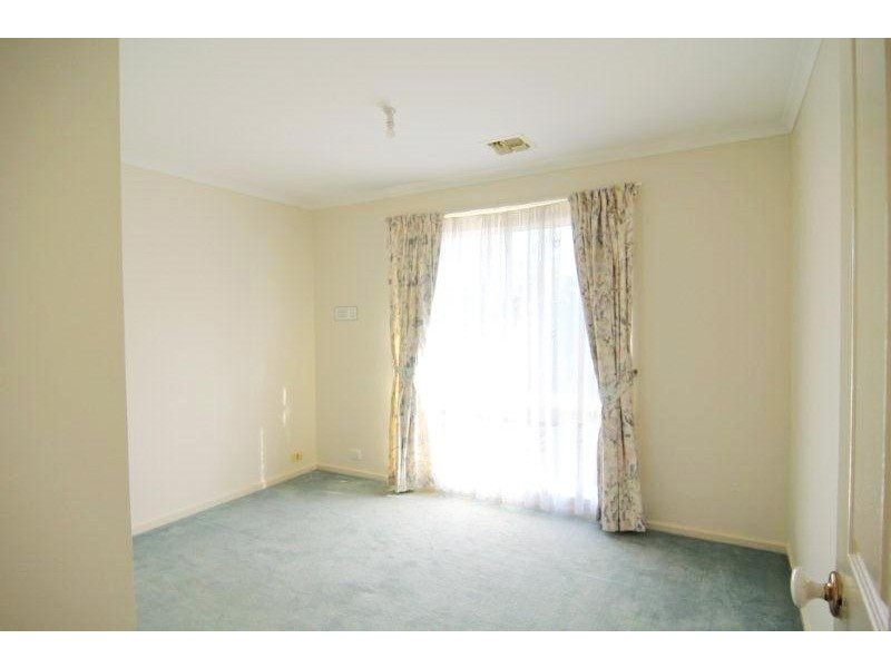 6  Charlotte Street GLEN WAVERLEY 3150, Glen Waverley VIC 3150