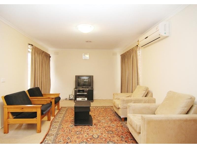 20 Adamson Drive ENDEAVOUR HILLS 3802, Endeavour Hills VIC 3802