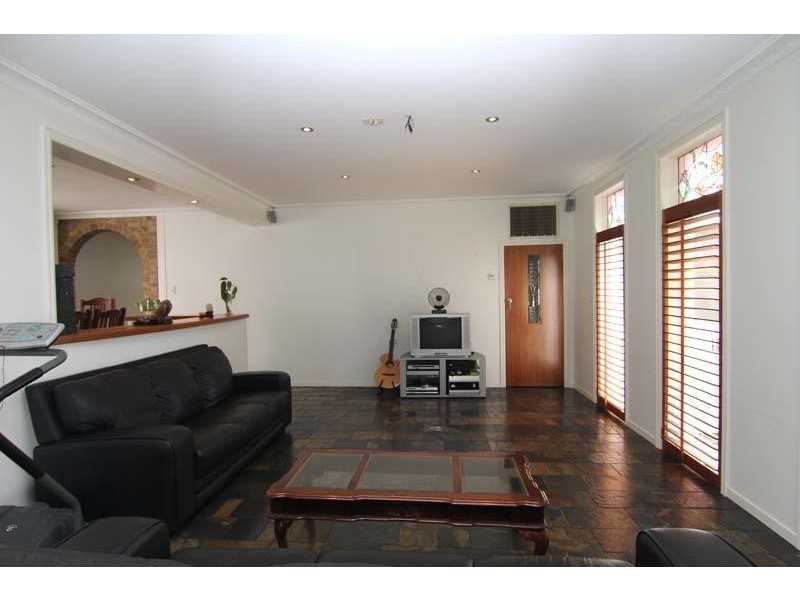 18 Ajax Drive WHEELERS HILL 3150, Wheelers Hill VIC 3150