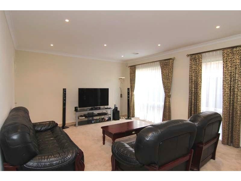 6 Gyton Avenue GLEN WAVERLEY 3150, Glen Waverley VIC 3150