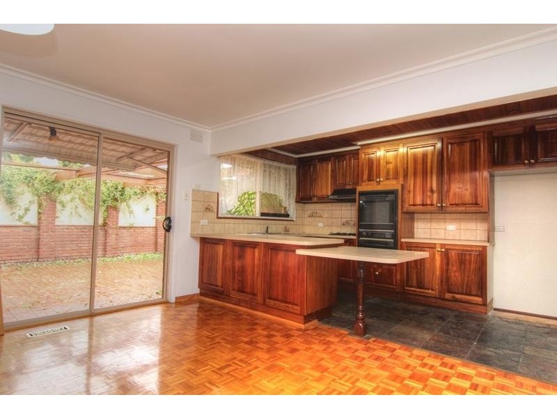 21 Minerva Crescent VERMONT SOUTH 3133, Vermont South VIC 3133