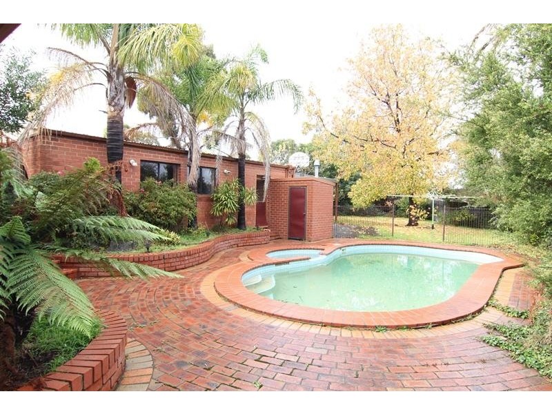 21 Minerva Crescent VERMONT SOUTH 3133, Vermont South VIC 3133