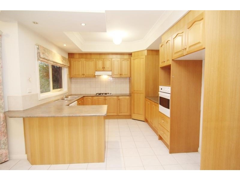 1/20 Barbara Avenue GLEN WAVERLEY 3150, Glen Waverley VIC 3150