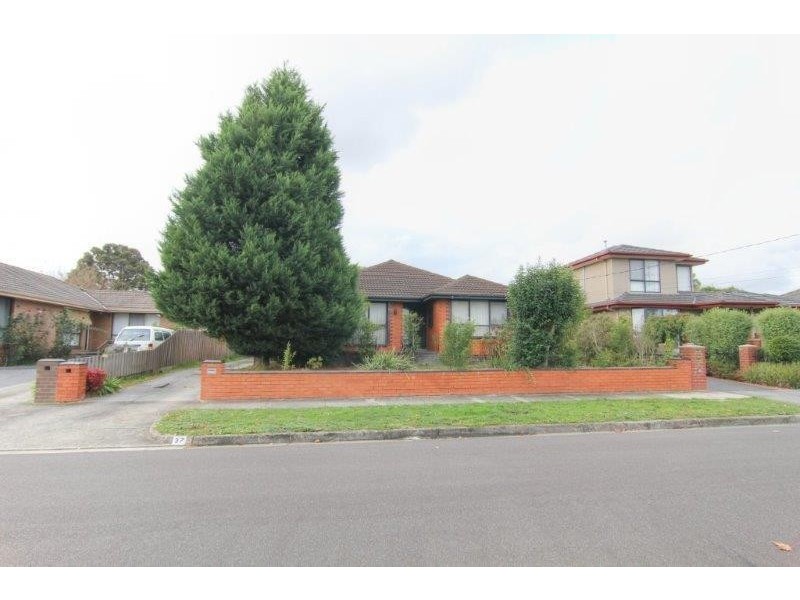 37 Cappella Court GLEN WAVERLEY 3150, Glen Waverley VIC 3150