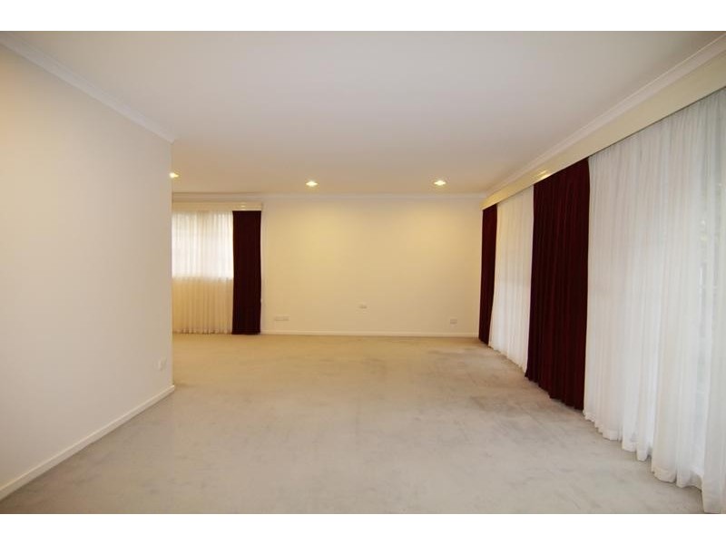 17 Talbot Road, Mount Waverley VIC 3149