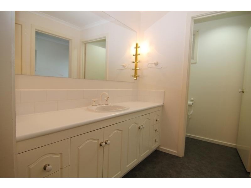 17 Talbot Road, Mount Waverley VIC 3149