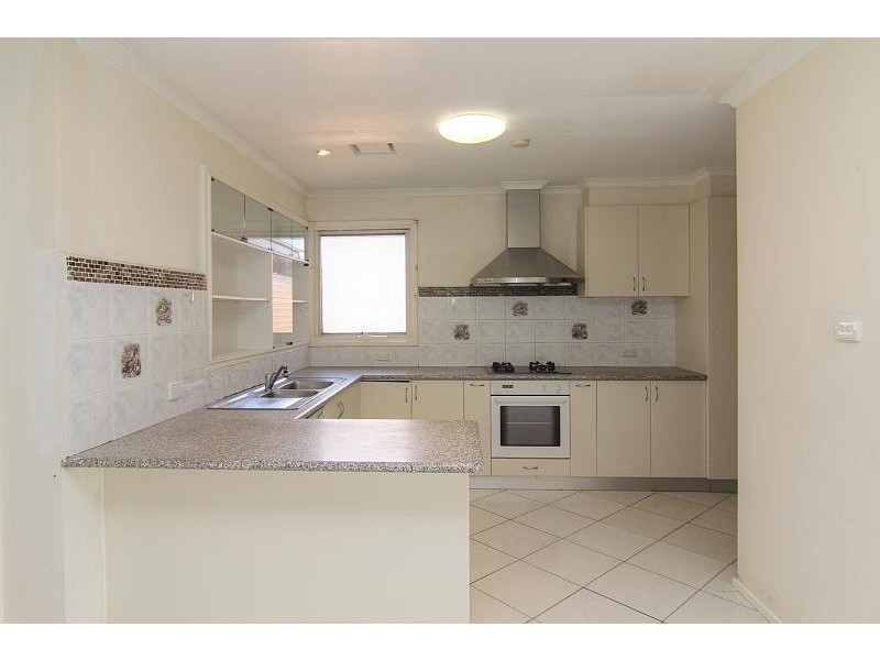 23 Leonie Avenue MOUNT WAVERLEY 3149, Mount Waverley VIC 3149