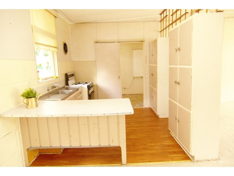 27 Garrisson Drive, Glen Waverley VIC 3150