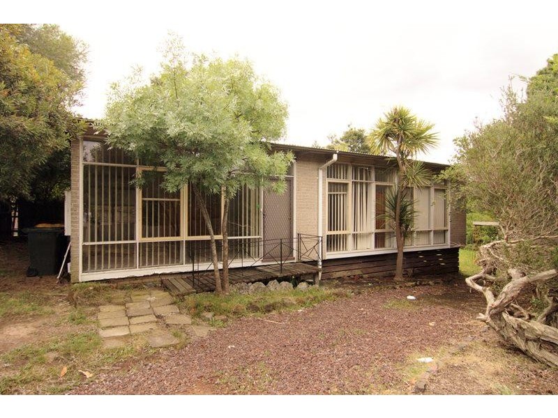 27 Garrisson Drive, Glen Waverley VIC 3150