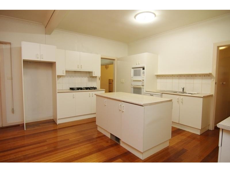 11 Park Street GLEN WAVERLEY 3150, Glen Waverley VIC 3150