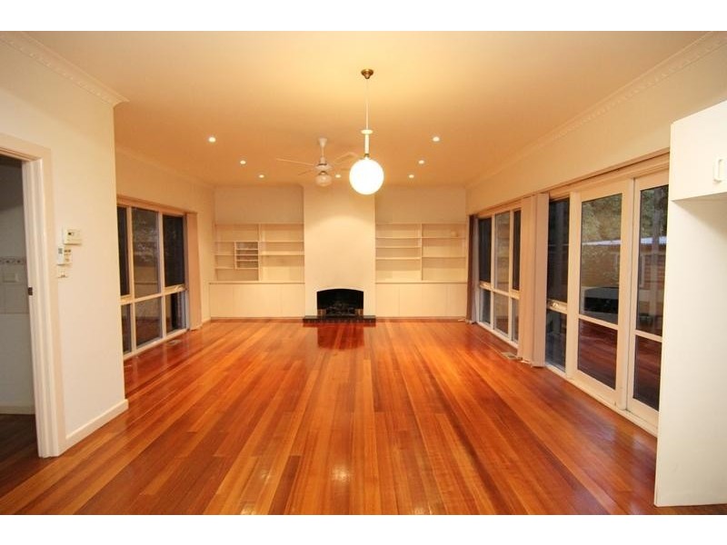 11 Park Street GLEN WAVERLEY 3150, Glen Waverley VIC 3150