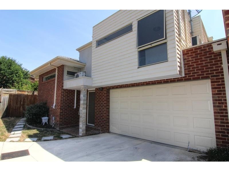 3/11 Aurisch Avenue GLEN WAVERLEY 3150, Glen Waverley VIC 3150