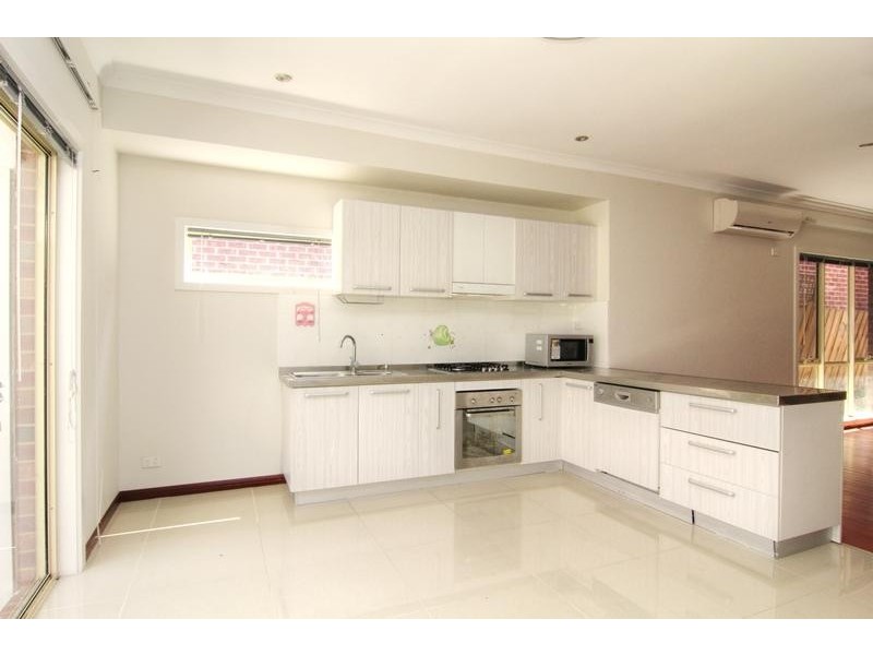 3/11 Aurisch Avenue GLEN WAVERLEY 3150, Glen Waverley VIC 3150