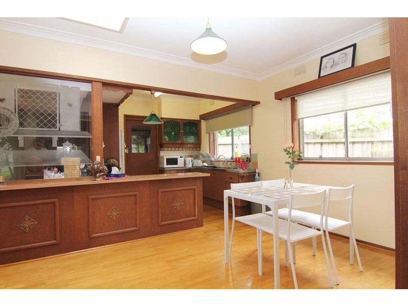 20 Shaw Street, Ashwood VIC 3147