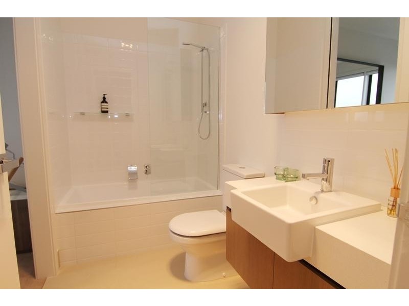 1 Magnolia Walk, Burwood VIC 3125