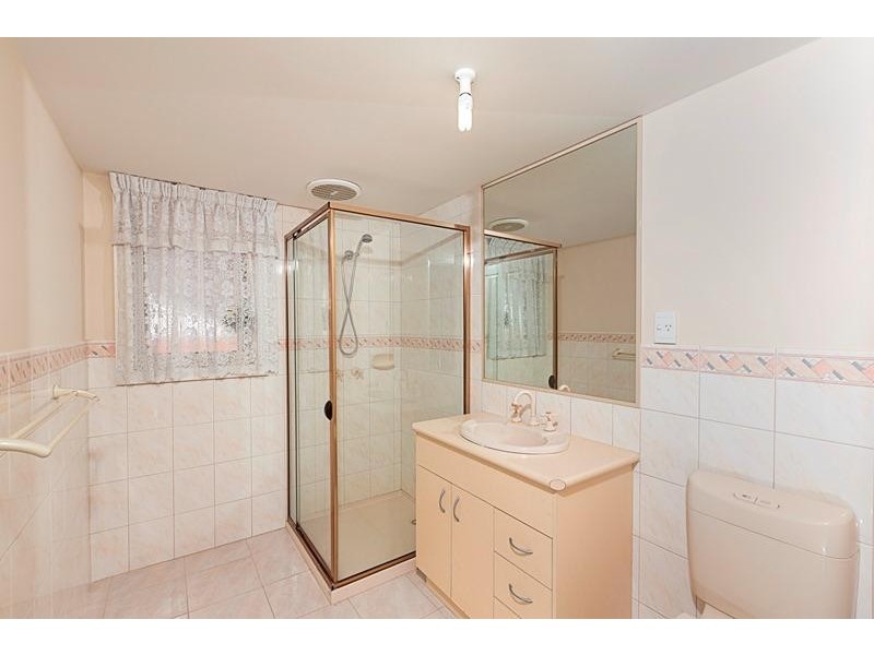 2/84 Leeds  Road, Mount Waverley VIC 3149