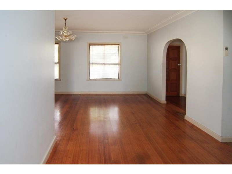 306 Blackburn Road, Glen Waverley VIC 3150