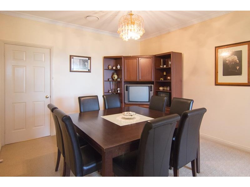 311 Gallaghers Road, Glen Waverley VIC 3150