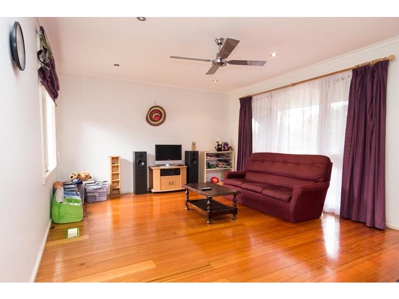 2 Wolf Court, Endeavour Hills VIC 3802