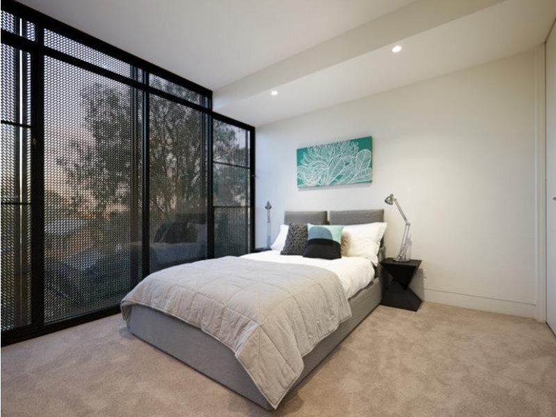 2/12c Spring Road, Malvern VIC 3144