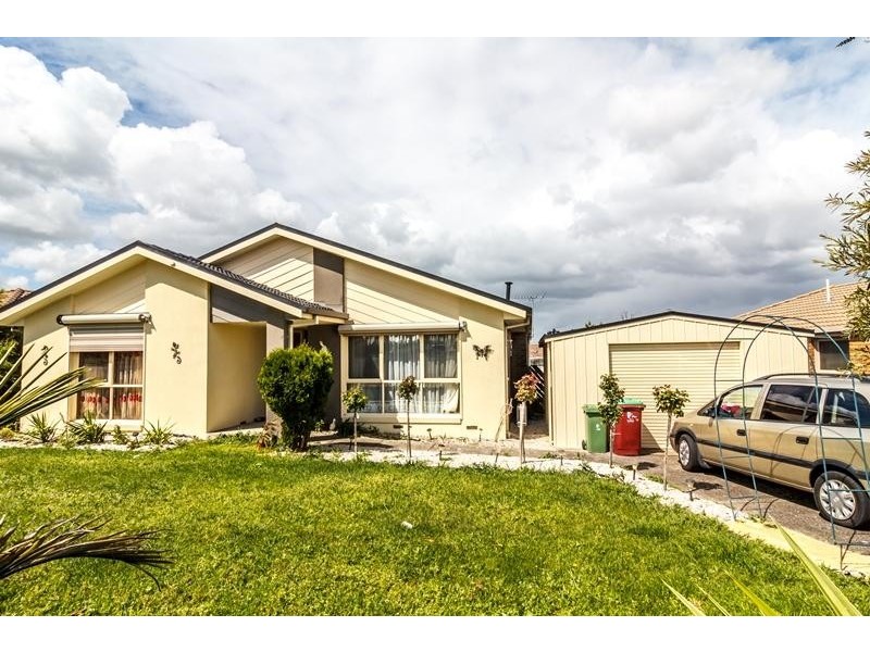 36 Nettle Drive, Hallam VIC 3803