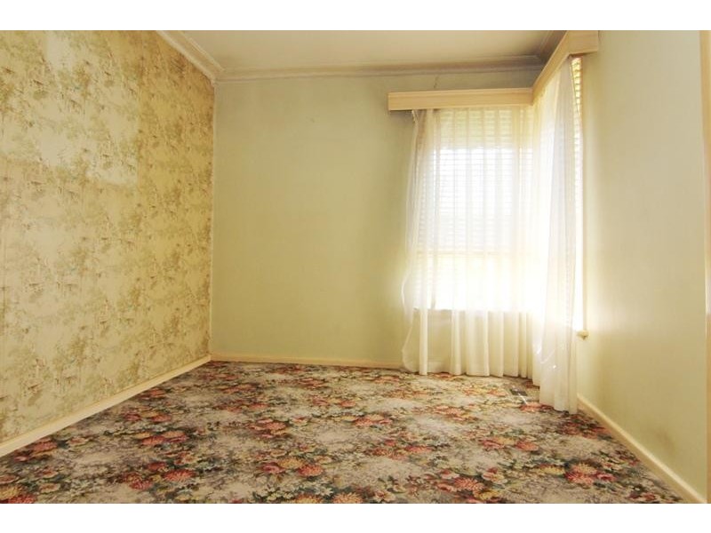 6 Pickford Street, Burwood East VIC 3151