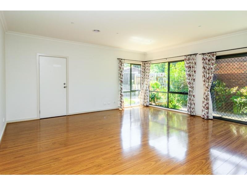 13 Oleanda Crescent, Nunawading VIC 3131