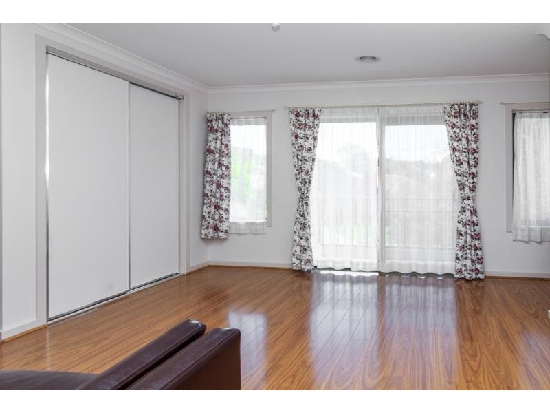 13 Oleanda Crescent, Nunawading VIC 3131