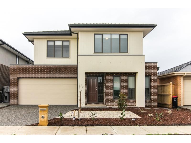 6 Red Brush Drive, Keysborough VIC 3173