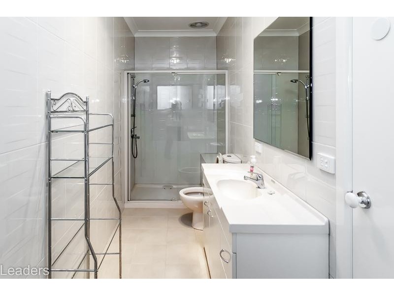 1/16 Bogong Avenue, Glen Waverley VIC 3150