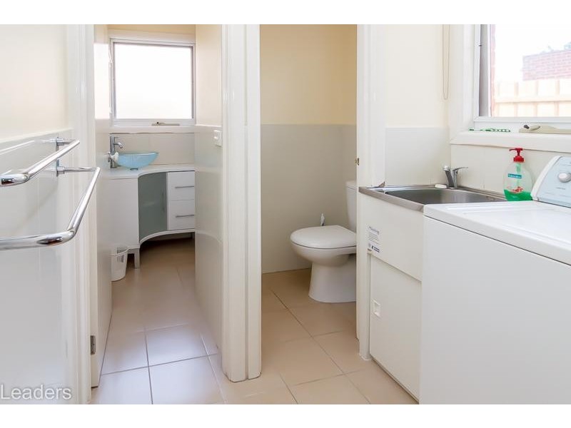 1/16 Bogong Avenue, Glen Waverley VIC 3150