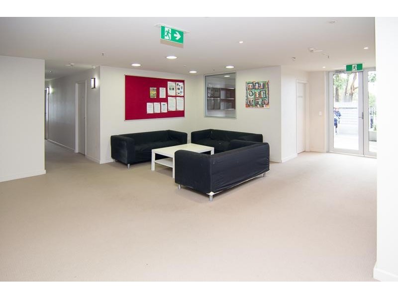 2/390 Burwood Highway, Burwood VIC 3125
