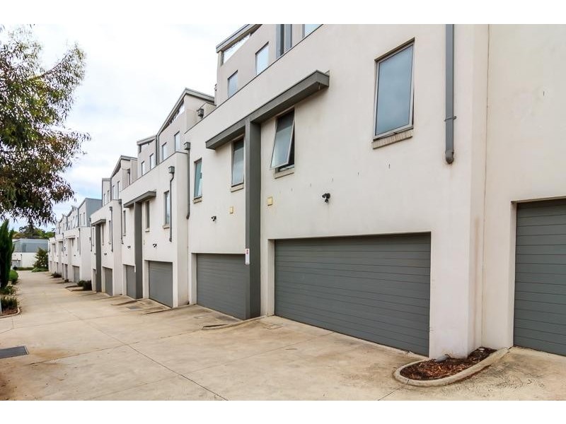 20 High Street, Doncaster VIC 3108