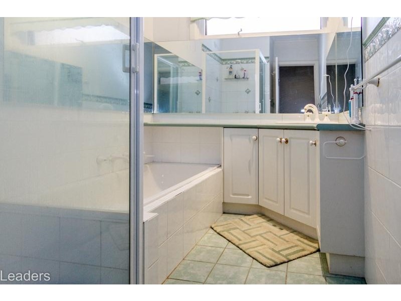 14 Knaith Road, Ringwood East VIC 3135