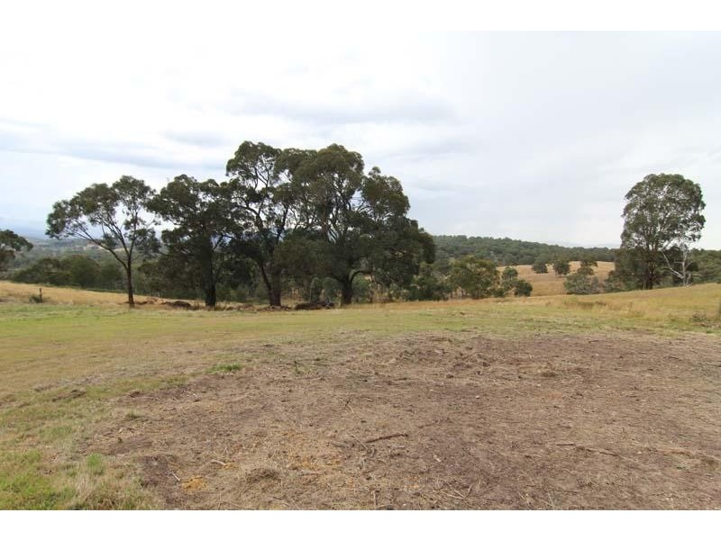 70 Stanton Grove, Lilydale VIC 3140