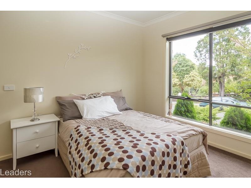 9 St Johns Wood Road, Mount Waverley VIC 3149