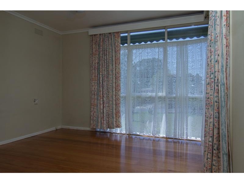 38 Illuka  Crescent, Mount Waverley VIC 3149