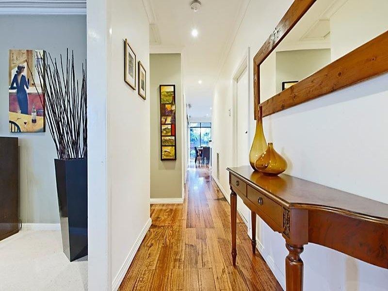 38 Mackie Road, Bentleigh East VIC 3165